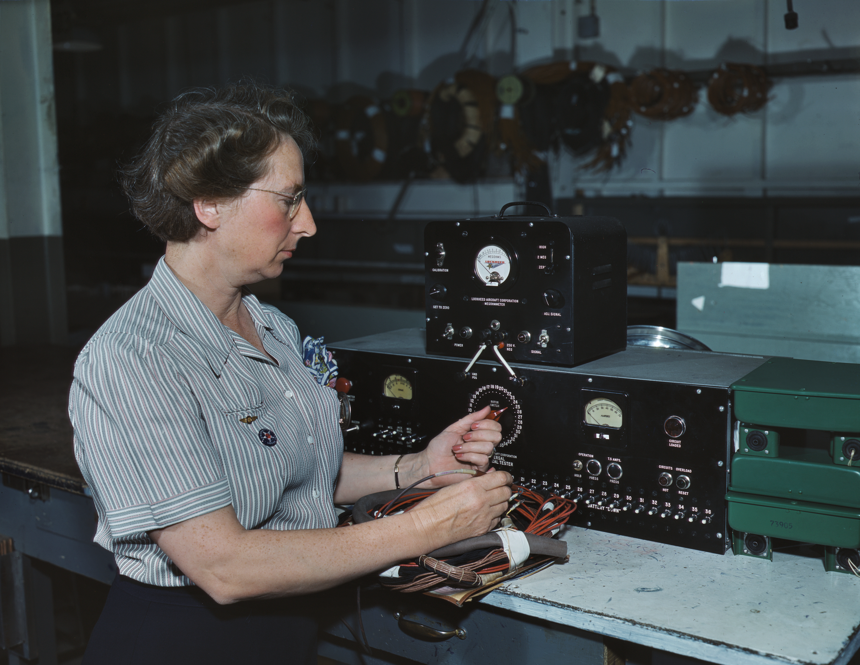 Working With Electrical Wiring At Douglas Aircraft – Women Of World War Ii