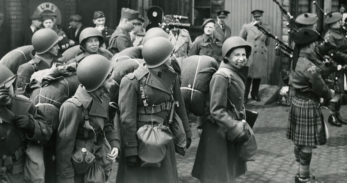 First WAACs Arrive in Great Britain – Women of World War II