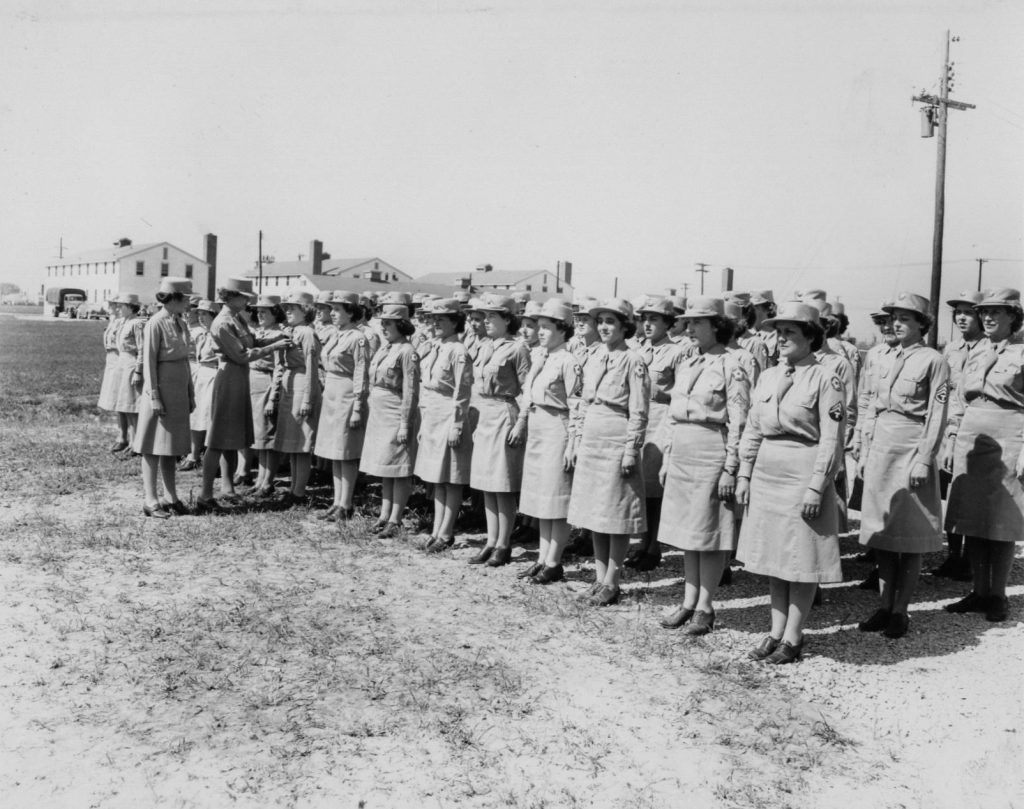 WACs Receive Service Ribbons at Camp Atterbury – Women of World War II