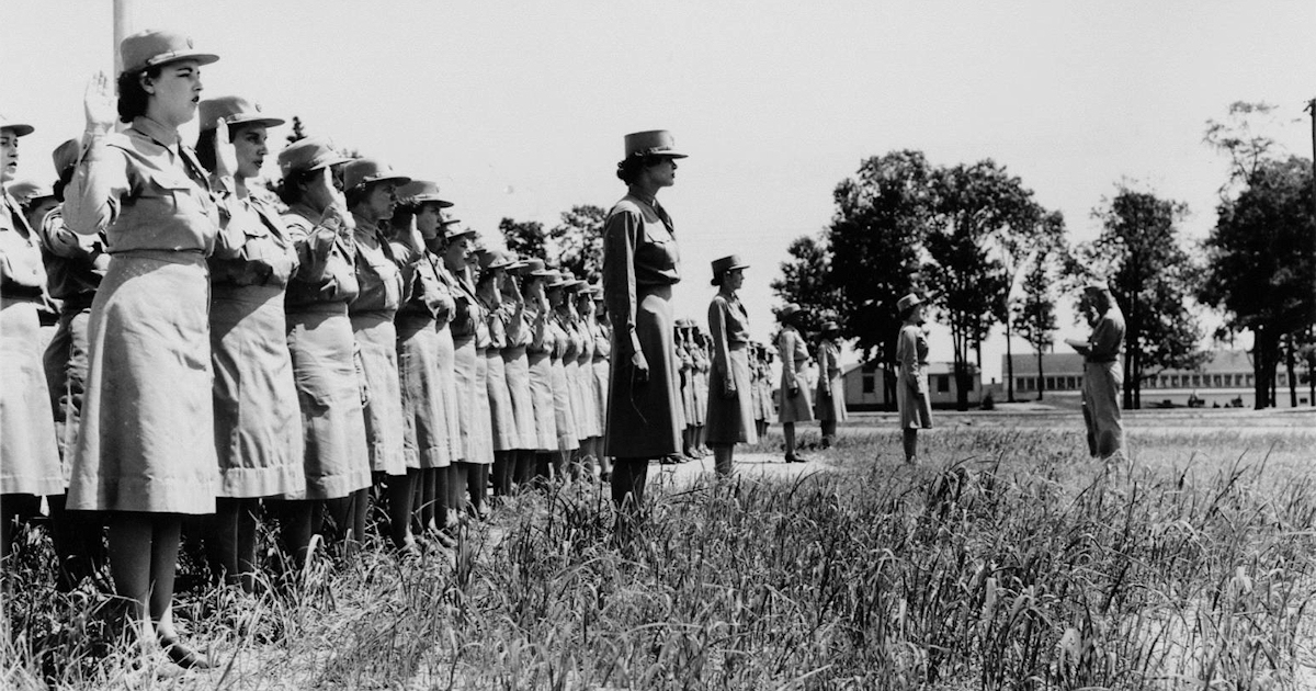 WACs Sworn in at Camp Atterbury, Indiana – Women of World War II