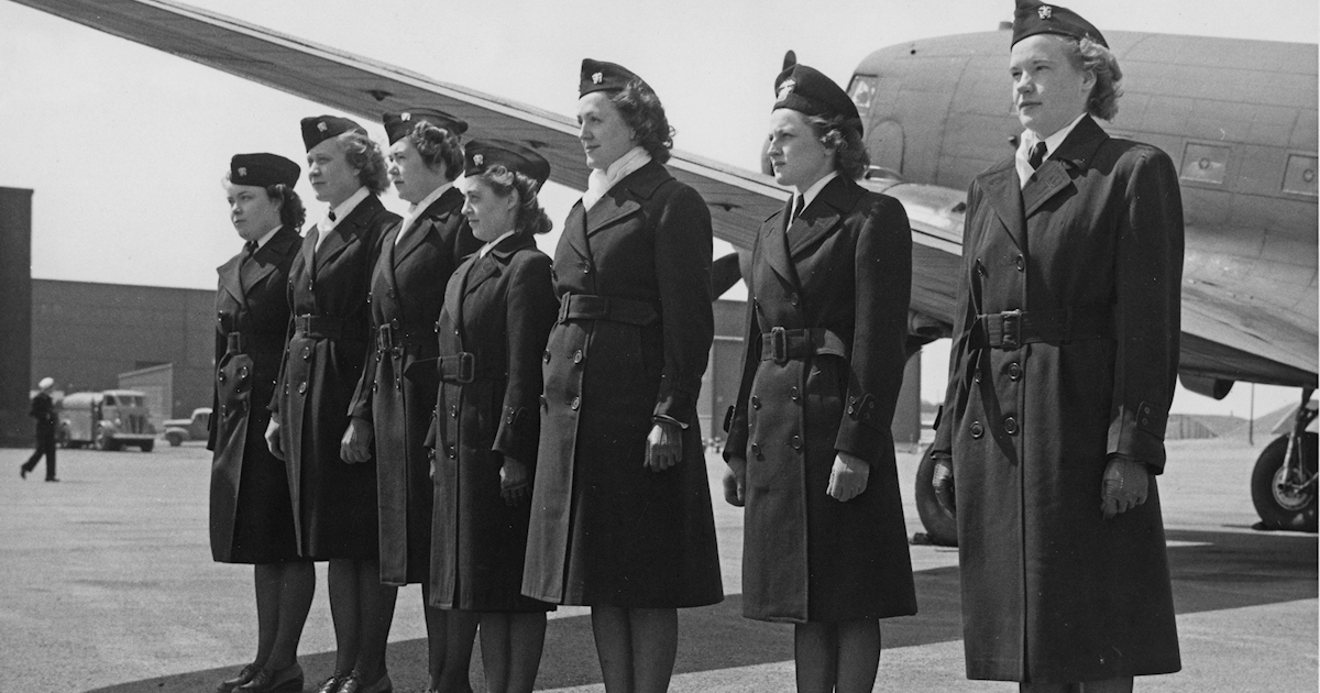 Navy Nurses Preparing to Leave Newfoundland – Women of World War II